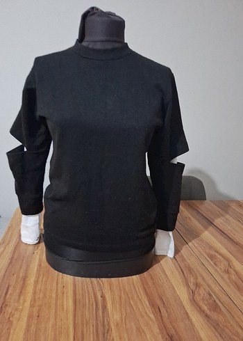 Siyah Goth Kadın Sweatshirt - Görsel 2