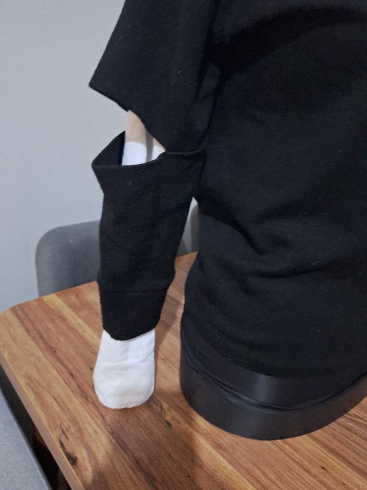 Siyah Goth Kadın Sweatshirt - Görsel 4