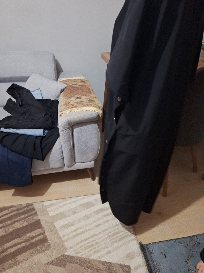 Siyah V Yaka Midi Salaş Kadın Elbise - Görsel 4