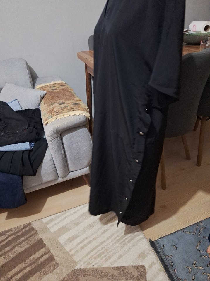 Siyah V Yaka Midi Salaş Kadın Elbise - Görsel 5