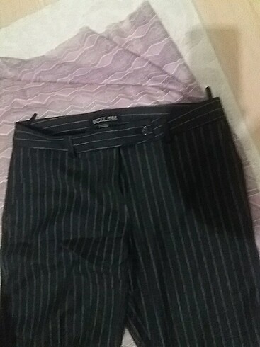 42 Beden siyah Renk Kışlık pantalon 