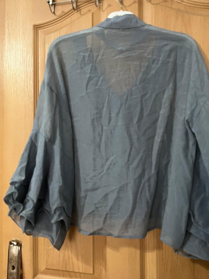 Gri Keten Düğmeli Uzun Kollu Bluz - Görsel 5