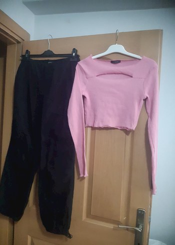 Kızlar İçin Pembe Uzun Kollu Sweatshirt ve Siyah Eşofman - Görsel 2