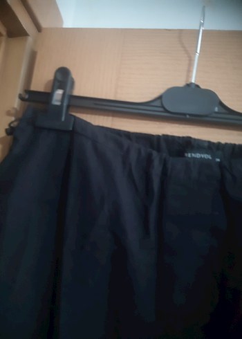 Kızlar İçin Pembe Uzun Kollu Sweatshirt ve Siyah Eşofman - Görsel 5