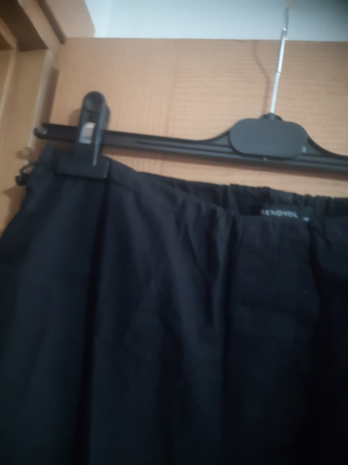 Kızlar İçin Pembe Uzun Kollu Sweatshirt ve Siyah Eşofman - Görsel 5