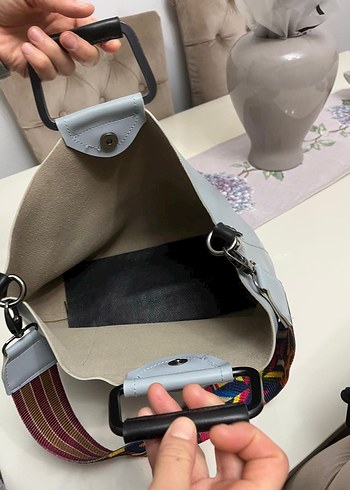 Gri Deri Kadın Çanta - Görsel 4