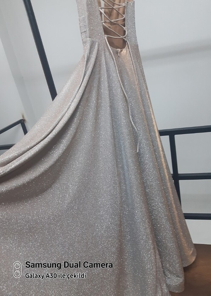 Gece elbisesi  - Görsel 3