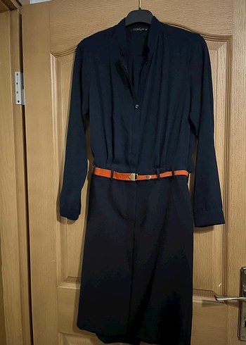 Lacivert Uzun Kollu Kemerli Ofis Elbisesi - Görsel 11