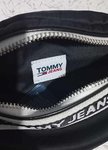  Beden Tommy Jeans Bel Çantası