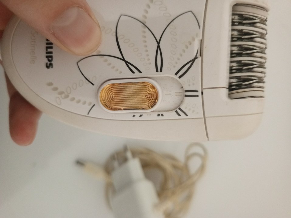 Philips Beyaz Epilatör - Görsel 2