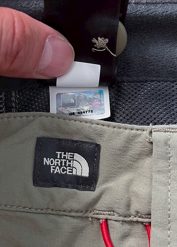 30 Beden gri Renk The North Face Erkek Şort