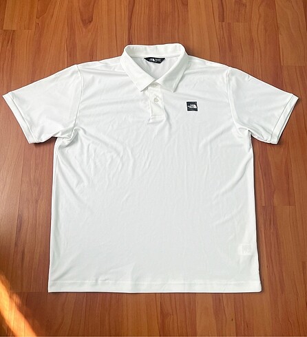 THE NORTH FACE Polo