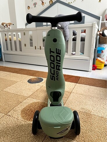 Diğer SATILDI Scoot and ride scooter