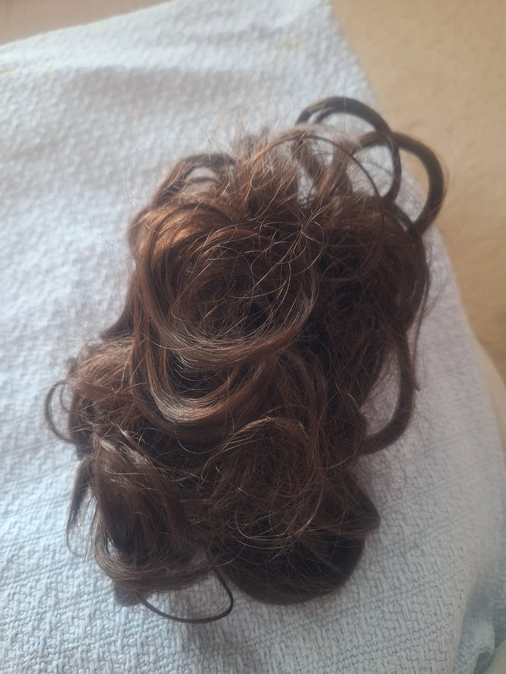 Tokalı  Kestane Uzun Ek Saç - Görsel 4