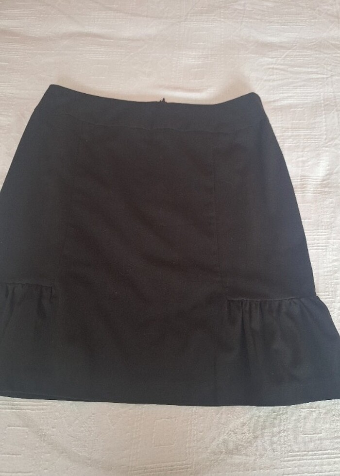 Kısa,siyah etek - Görsel 2