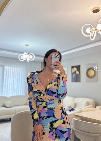 V Yaka Mini Transparan Uzun Kollu Elbise - Görsel 2