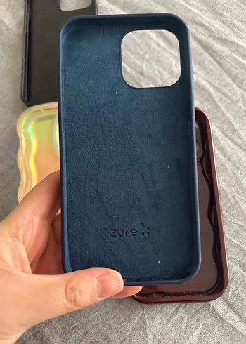 Parlak ve Çok Renkli Telefon Kılıfları - Görsel 3