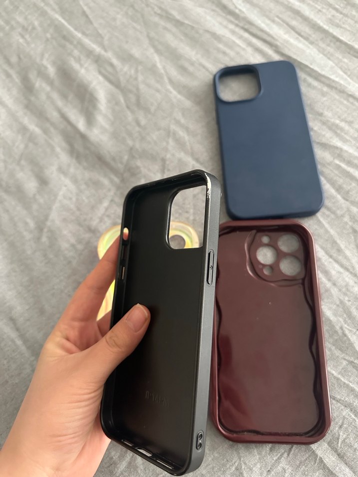 Parlak ve Çok Renkli Telefon Kılıfları - Görsel 5