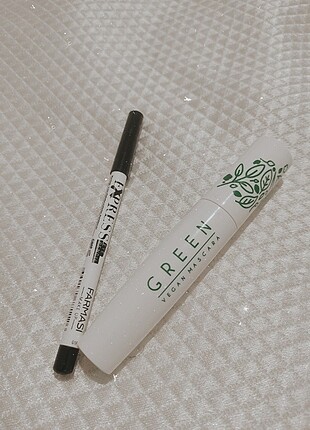 Green Maskara