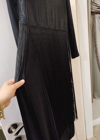 Siyah Uzun Püsküllü Gotik Gece Elbisesi