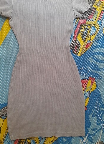 xs Beden Bershka elbise