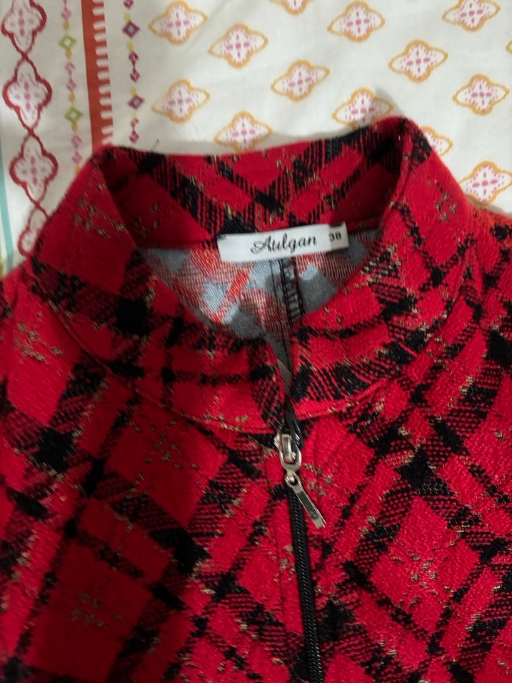 Kırmızı Desenli Fermuarlı Kadın Ceket - Görsel 3