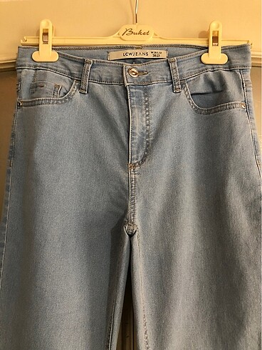 38 Beden mavi Renk LCW waikiki jeans