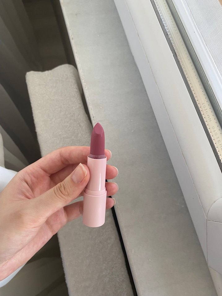 Kiko ruj-Kind Soft Matte Lipstick-03 mauve harmony - Görsel 4