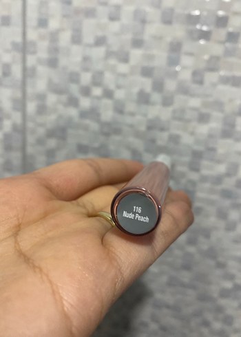 Bej Tonlu Pastel Ruj Gratis - Görsel 2