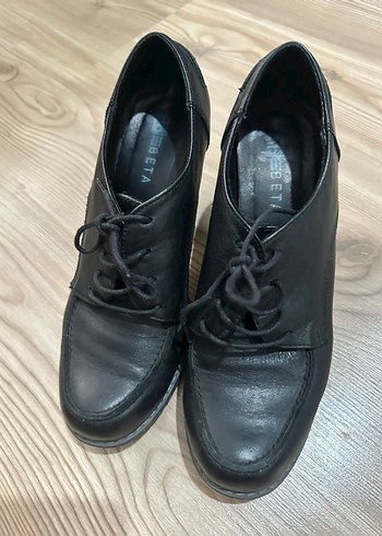 Siyah Kadın Dolgu Topuklu Oxford Ayakkabı