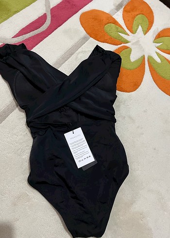 Siyah Drapeli Kadın Mayo - Görsel 4