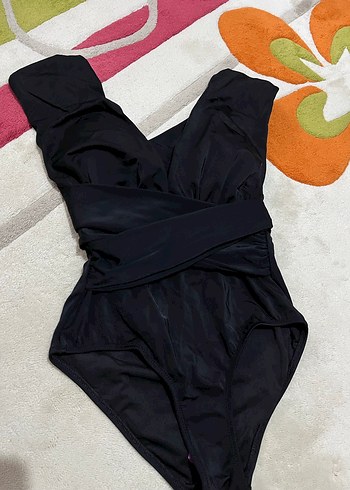 Siyah Drapeli Kadın Mayo - Görsel 3