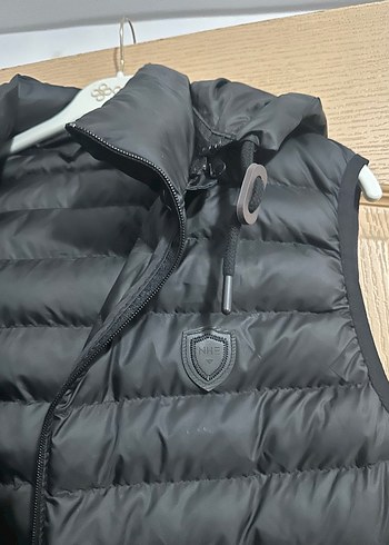 Siyah Erkek Kapüşonsuz Şişme Yelek - Görsel 3