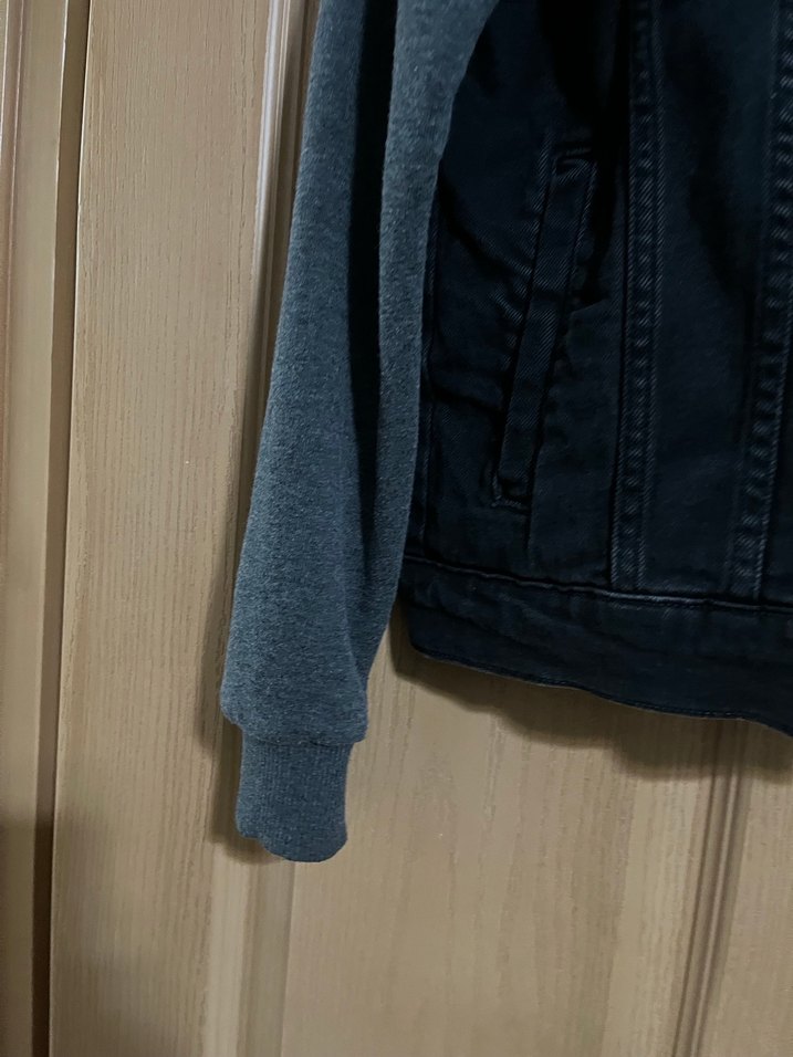 Gri Kol Detaylı Kadın Kot Ceket - Görsel 3