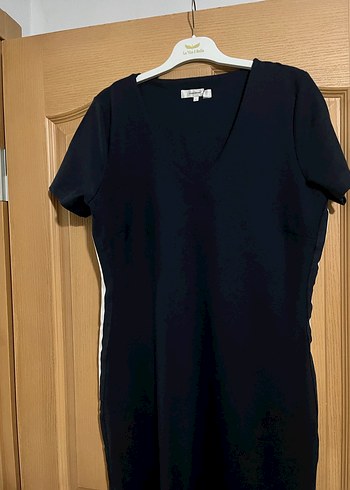 Siyah V Yakalı Midi Elbise - Görsel 4