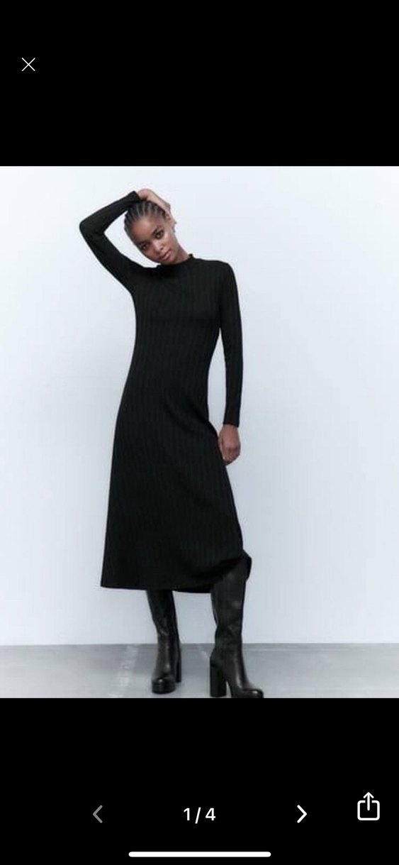 Uzun Kollu Siyah Piliseli Uzun Elbise - Görsel 2