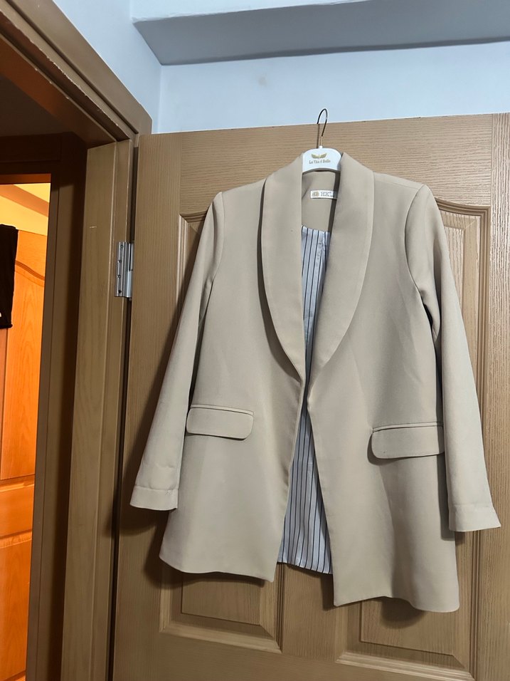 Bej Düğmeli Kadın Blazer Ceket - Görsel 2