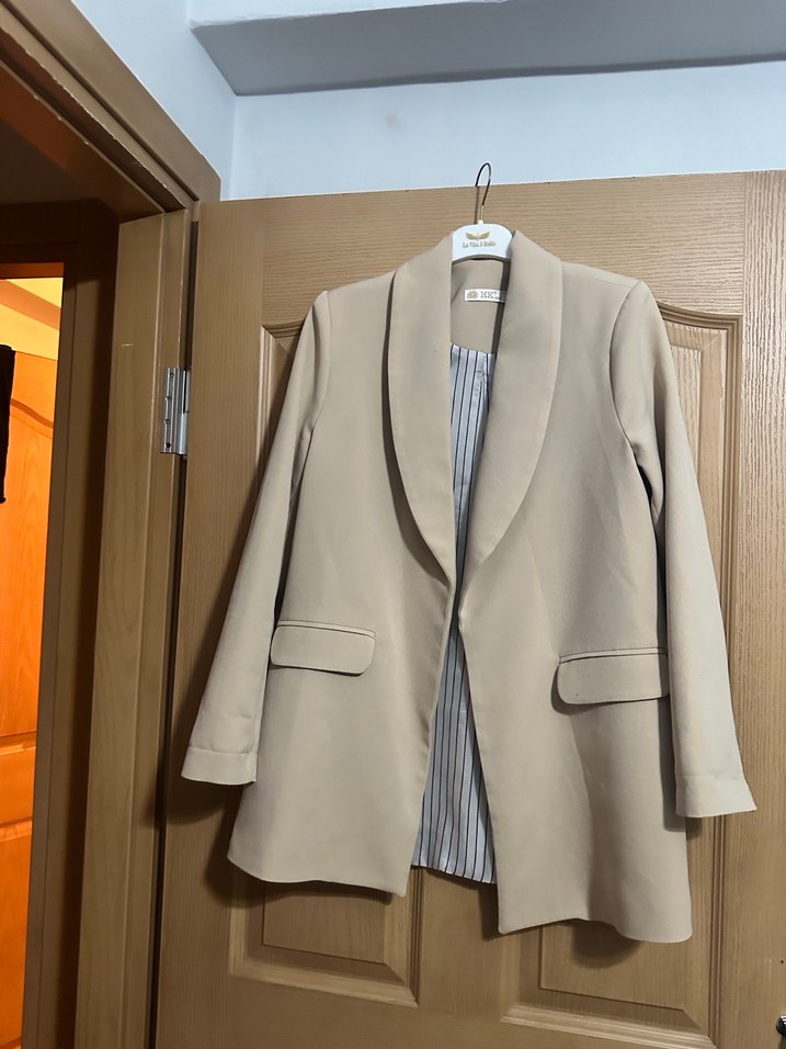 Bej Düğmeli Kadın Blazer Ceket - Görsel 4