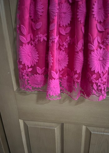 Bershka Dantel Detaylı Pembe Midi Elbise