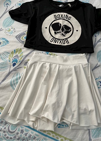 Bershka Beyaz taytı etek