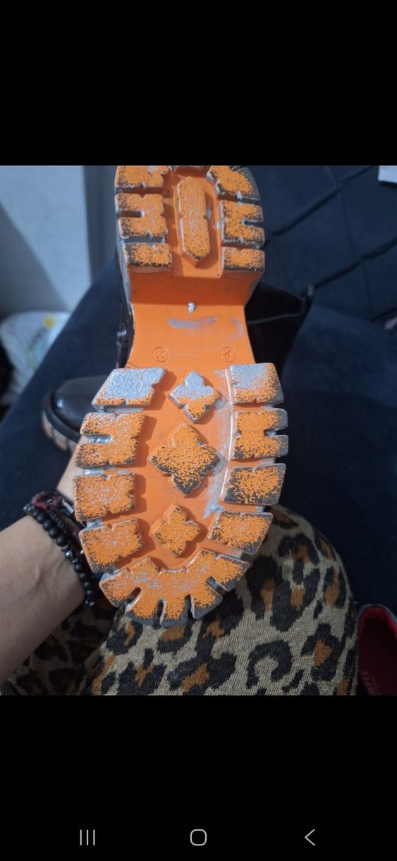 Parlak Siyah Platform Topuklu Kadın Botları - Görsel 4