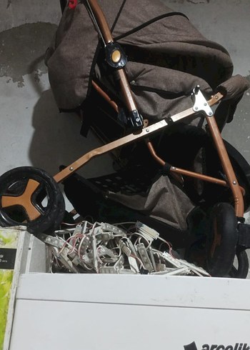 Kahverengi Gri Bebek Arabası - Görsel 2