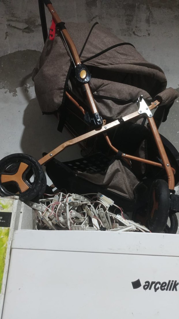 Kahverengi Gri Bebek Arabası - Görsel 3