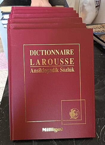 #dictionnairelarousse #ansiklopedik #sözlük