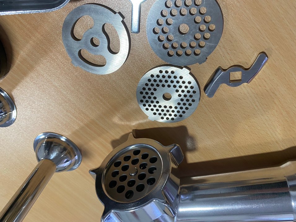 Karaca hamur makinesi kıyma sucuk aparatı - Görsel 2