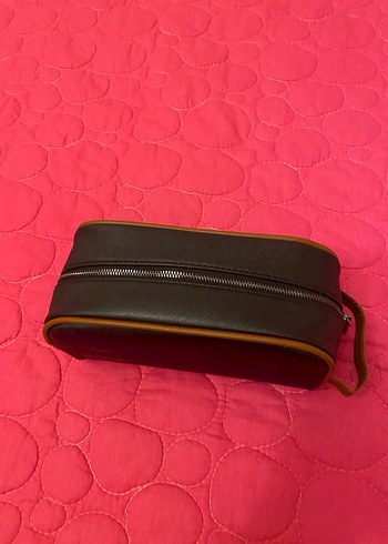 Kahverengi Deri Fermuarlı  çok amaçlı çanta  içi dolu - Görsel 3