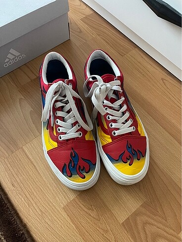 alevli vans