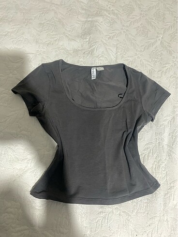 Hm Crop Body