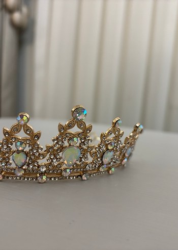 Parlak Altın Taşlı Gelin Tacı - Görsel 2