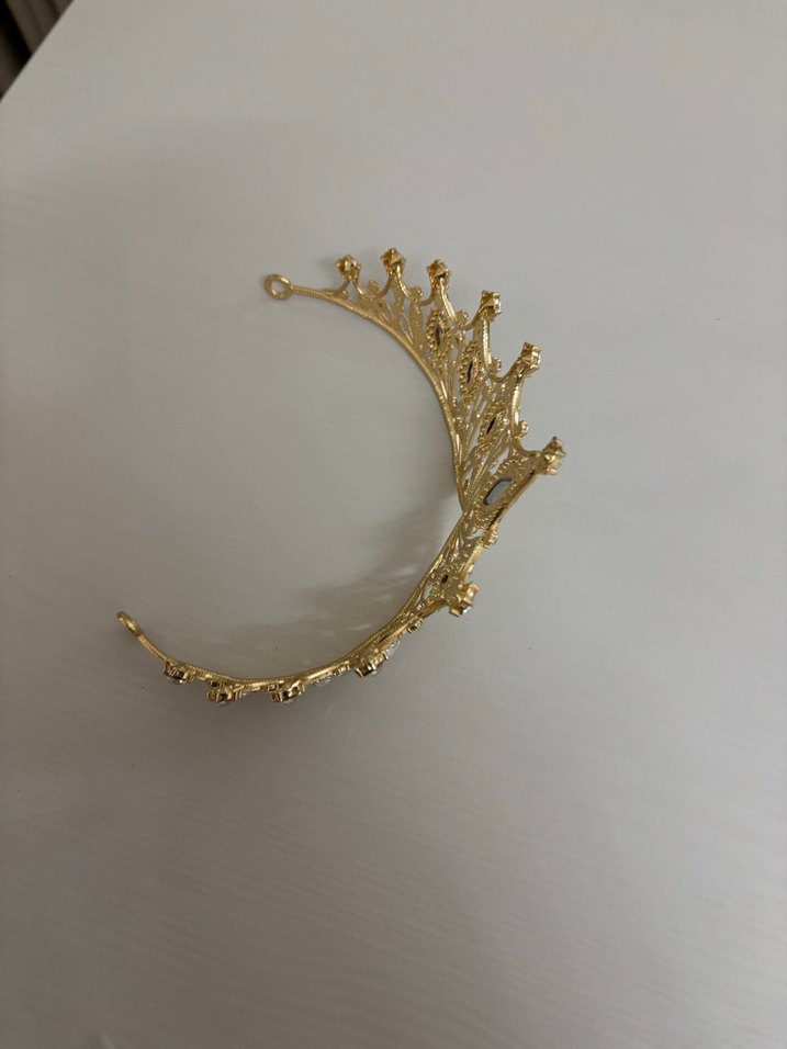 Altın Renkli Işıltılı Gelin Tacı - Görsel 2